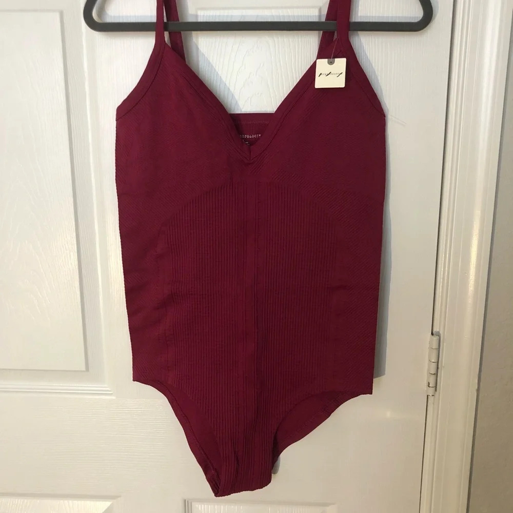 ! ANTHROPOLOGIE Seamless Bodysuit/Bathing Suit Size M/L NWT